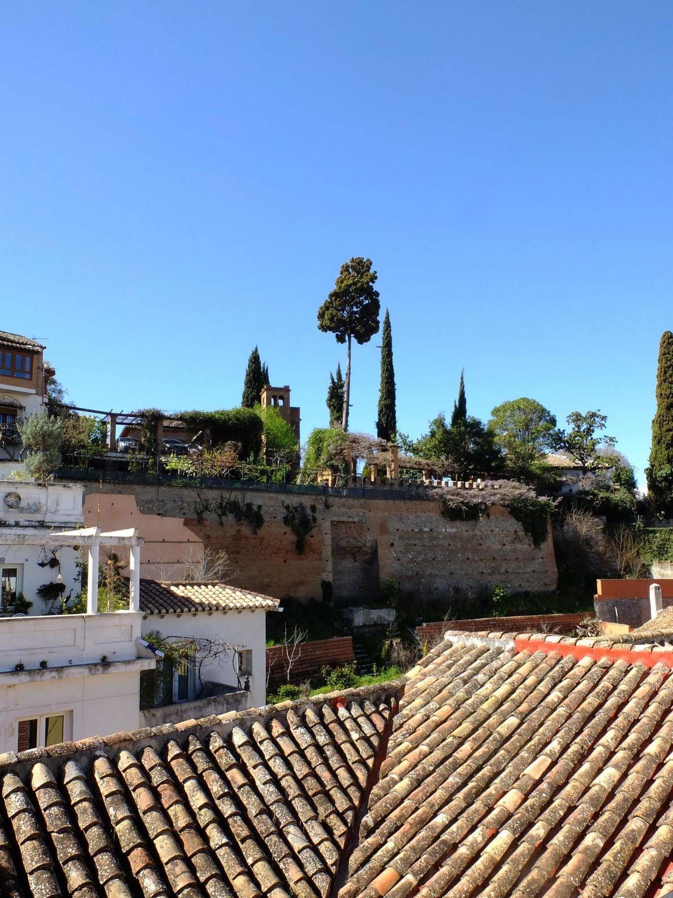 Urban Suites Granada Bagian luar foto