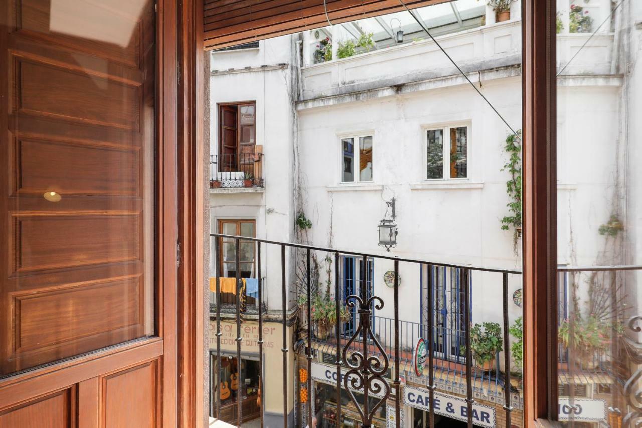 Urban Suites Granada Bagian luar foto
